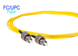 SM FC Fiber Optik Yama Kablosu Pigtail 0,9 mm G657A1 Yerleştirme 0,2 dB Geri Dönüş 55 dB
