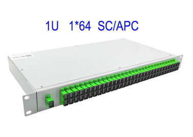 1U Raf Montajı 1 × 64 SM Fiber Optik PLC Ayırıcı SC/APC Kutusu 19 İnç beyaz